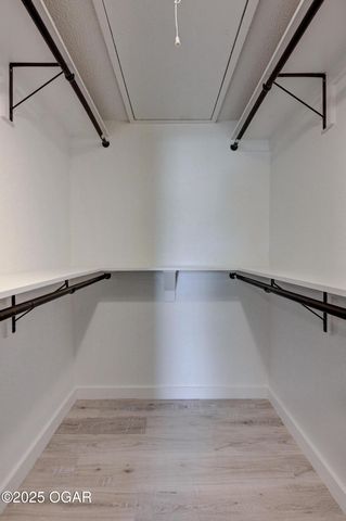 1511 E 5th Street, Joplin, MO 64801