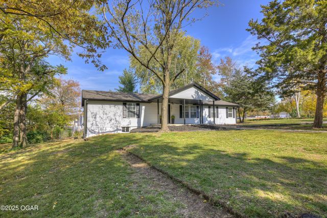 1511 E 5th Street, Joplin, MO 64801