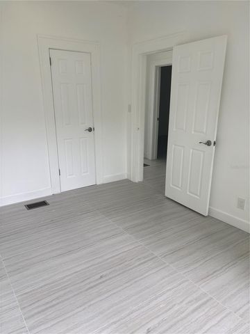4519 5TH AVENUE S, St Petersburg, FL 33711