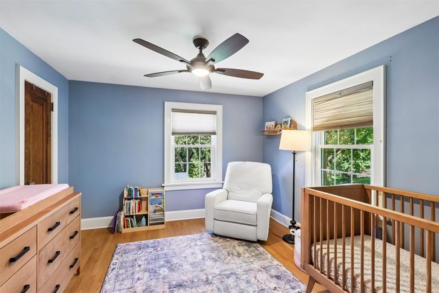 4724 Pleasant Street, Des Moines, IA 50312