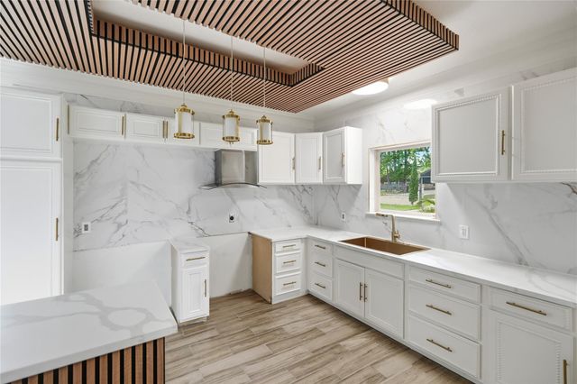 18948 Iris Lane, Porter, TX 77365