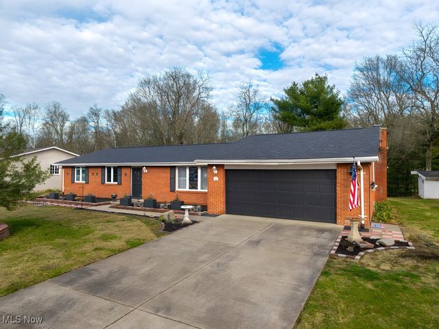 111 Bohl Drive, Marietta, OH 45750