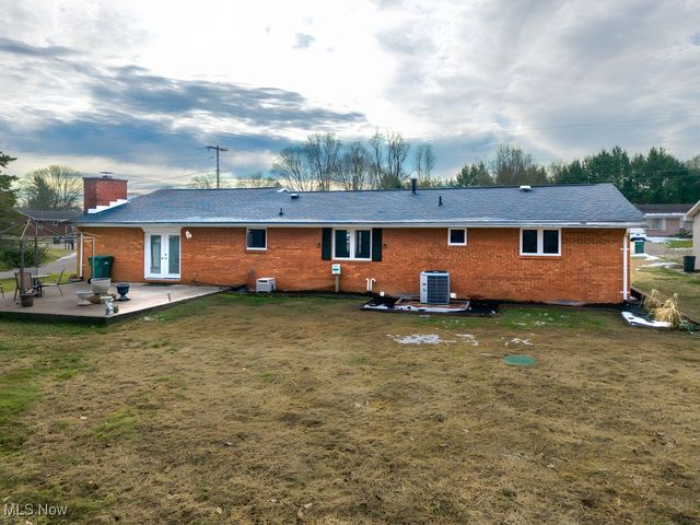 111 Bohl Drive, Marietta, OH 45750