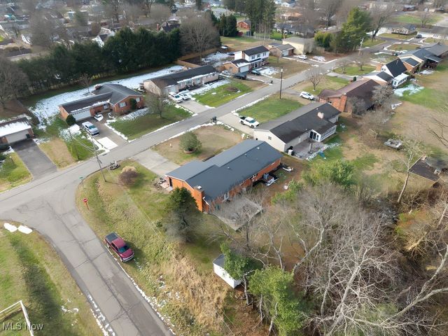 111 Bohl Drive, Marietta, OH 45750