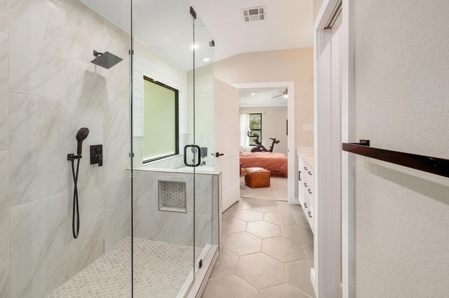 4700 Destinys Gate DR, Austin, TX 78727