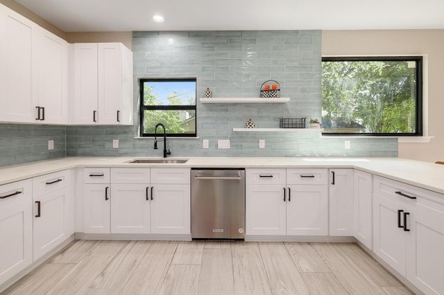 4700 Destinys Gate DR, Austin, TX 78727