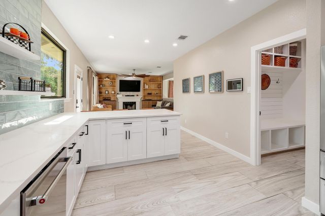 4700 Destinys Gate DR, Austin, TX 78727