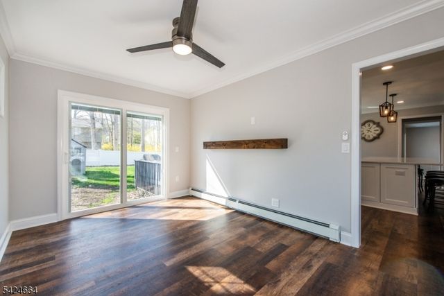 91 Beechwood Dr, Wayne Twp., NJ 07470