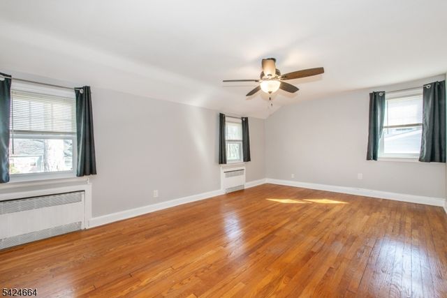 91 Beechwood Dr, Wayne Twp., NJ 07470