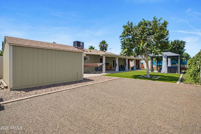 4120 W HELENA Drive, Glendale, AZ 85308