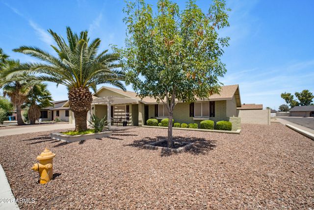 4120 W HELENA Drive, Glendale, AZ 85308