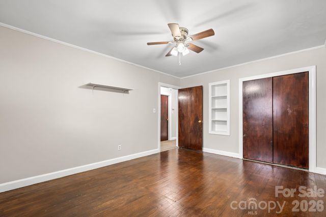 203 3rd Avenue NE, Conover, NC 28613