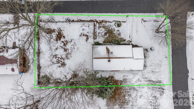 203 3rd Avenue NE, Conover, NC 28613