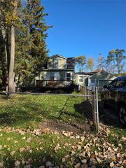 6522 Saline Drive, Waterford, MI 48329