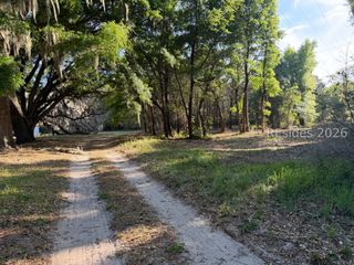41 Pearl Harbor Lane, St Helena Island, SC 29920