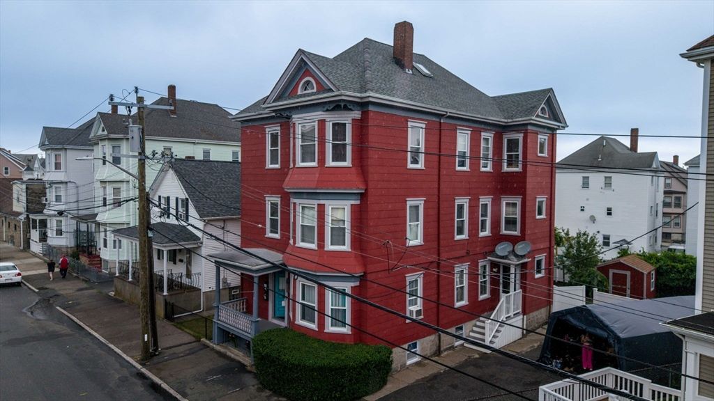 496 Bolton St, New Bedford, MA 02740