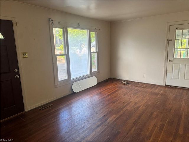 2114 Friends Avenue, High Point, NC 27260
