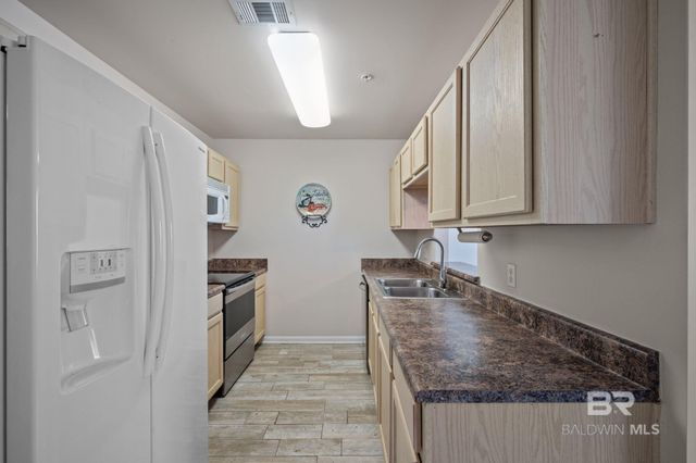 1517 Regency Road 126, Gulf Shores, AL 36542