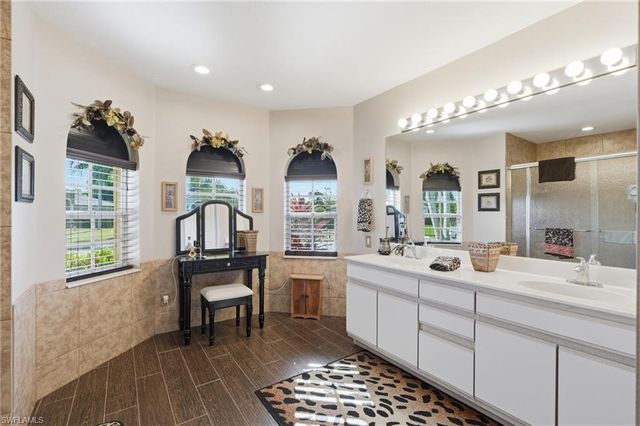 8867 Staghorn WAY, Fort Myers, FL 33908
