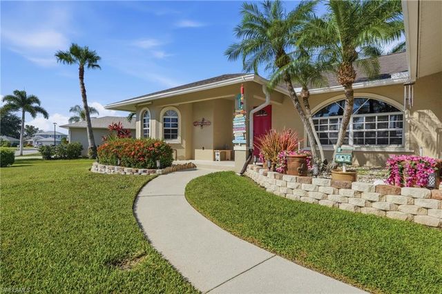 8867 Staghorn WAY, Fort Myers, FL 33908