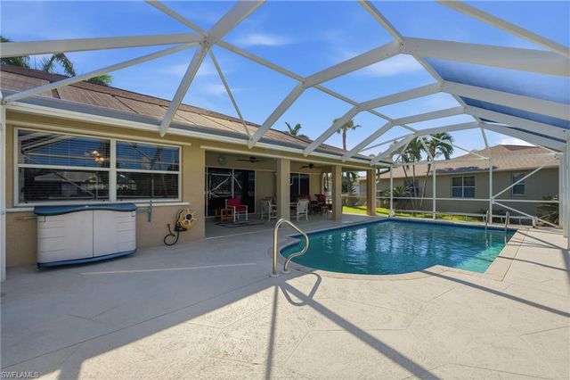 8867 Staghorn WAY, Fort Myers, FL 33908