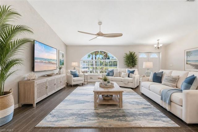 8867 Staghorn WAY, Fort Myers, FL 33908