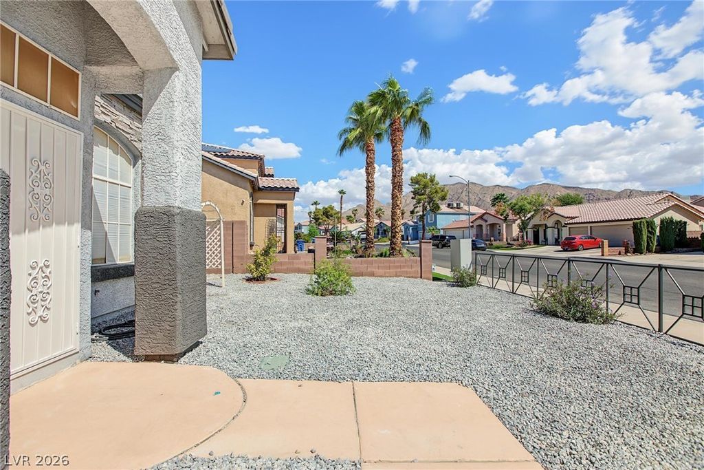 1521 Orchard Valley Drive, Las Vegas, NV 89142 — photo 4
