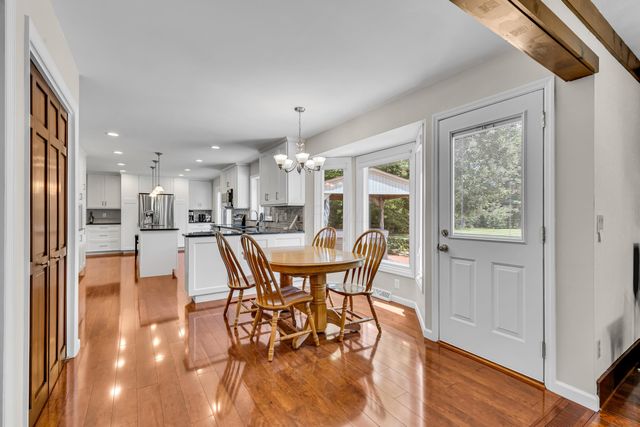 833 Bluffway Drive, Columbus, OH 43235