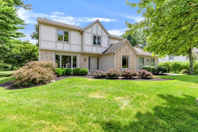 833 Bluffway Drive, Columbus, OH 43235