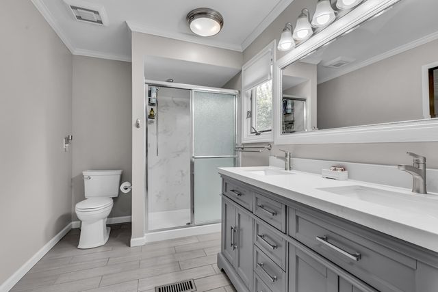 833 Bluffway Drive, Columbus, OH 43235