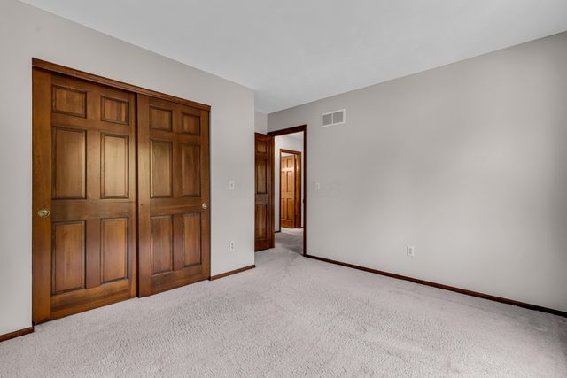 833 Bluffway Drive, Columbus, OH 43235