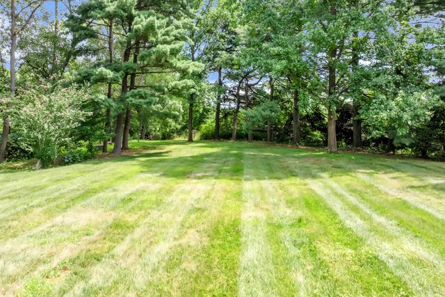 833 Bluffway Drive, Columbus, OH 43235