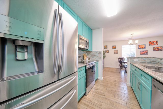 10912 Gulf Freeway 28, Houston, TX 77034