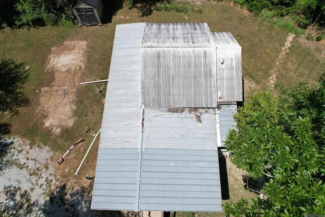 18242 La Trace Rd, French Settlement, LA 70733