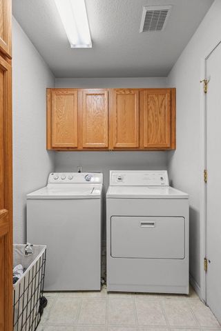 720 Stonebriar Trail, Redding, CA 96003