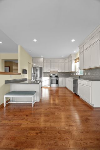 5997 Meadow Grass Circle, Cedar Rapids, IA 52403