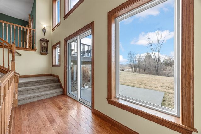 5997 Meadow Grass Circle, Cedar Rapids, IA 52403