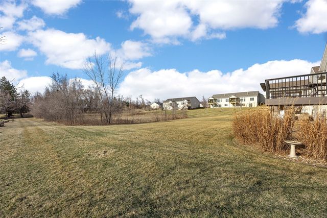 5997 Meadow Grass Circle, Cedar Rapids, IA 52403