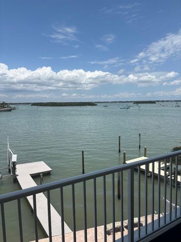 13111 BOCA CIEGA AVENUE, Madeira Beach, FL 33708