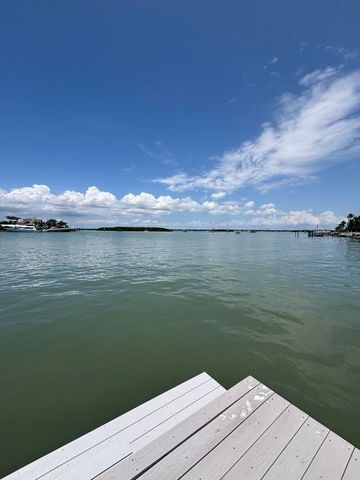 13111 BOCA CIEGA AVENUE, Madeira Beach, FL 33708