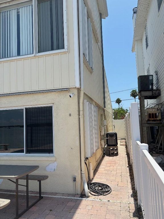 Image 6 of property listing at 13111 BOCA CIEGA AVENUE, Madeira Beach, FL 33708