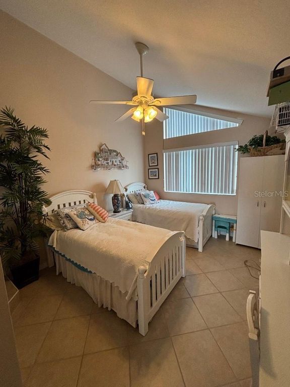 Image 8 of property listing at 13111 BOCA CIEGA AVENUE, Madeira Beach, FL 33708