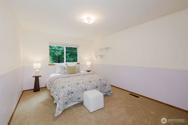 1724 NW Palmer Lane, Bremerton, WA 98311