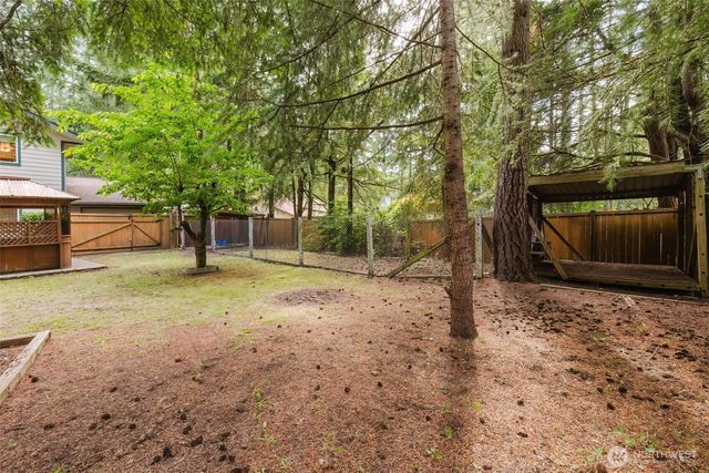 1724 NW Palmer Lane, Bremerton, WA 98311