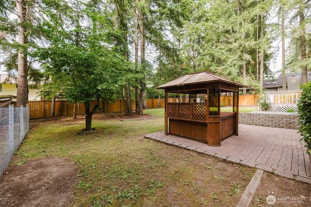 1724 NW Palmer Lane, Bremerton, WA 98311