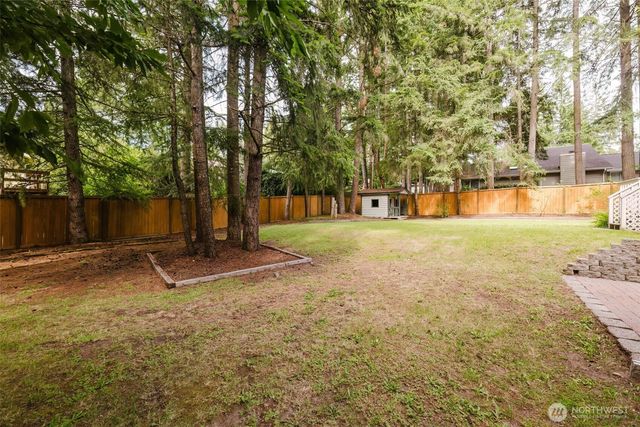 1724 NW Palmer Lane, Bremerton, WA 98311