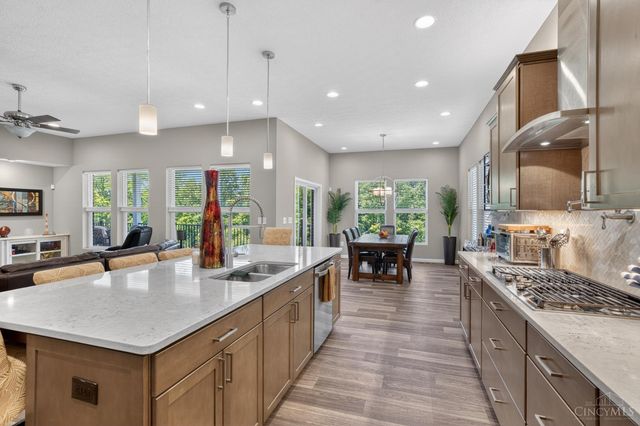 4994 Shadow Hawk Drive, Green Twp, OH 45247