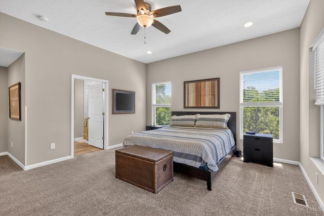 4994 Shadow Hawk Drive, Green Twp, OH 45247