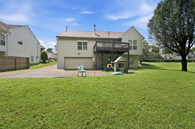 161 E Harbor, Hendersonville, TN 37075