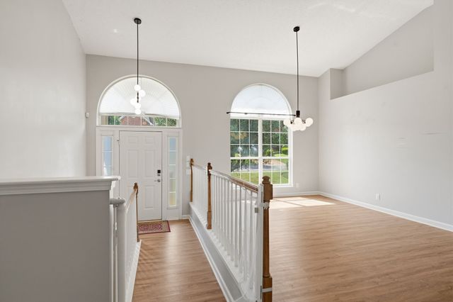 161 E Harbor, Hendersonville, TN 37075